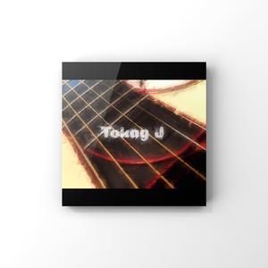 女生露大腿给男生吃
